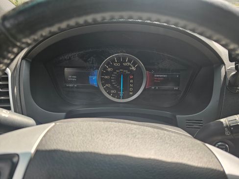 Used 2015 Ford Explorer Limited w/ Equipment Group 301A AWD/4WD image 19
