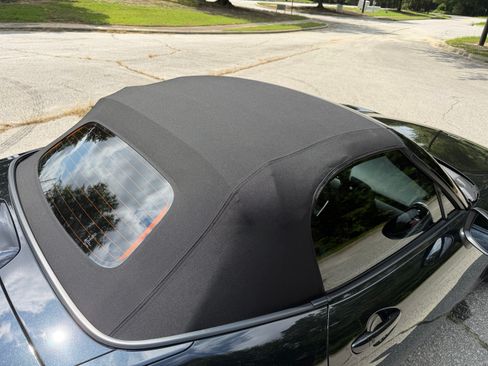 Used 2020 MAZDA MX-5 Miata Grand Touring RWD image 12