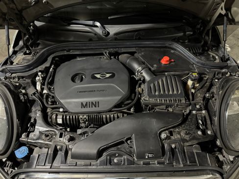 Used 2019 MINI Cooper S w/ Signature Upholstery Package FWD image 11