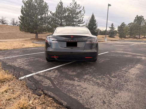 Used 2018 Tesla Model S 100D image 9