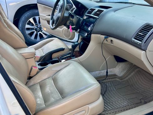Used 2007 Honda Accord EX-L image 11