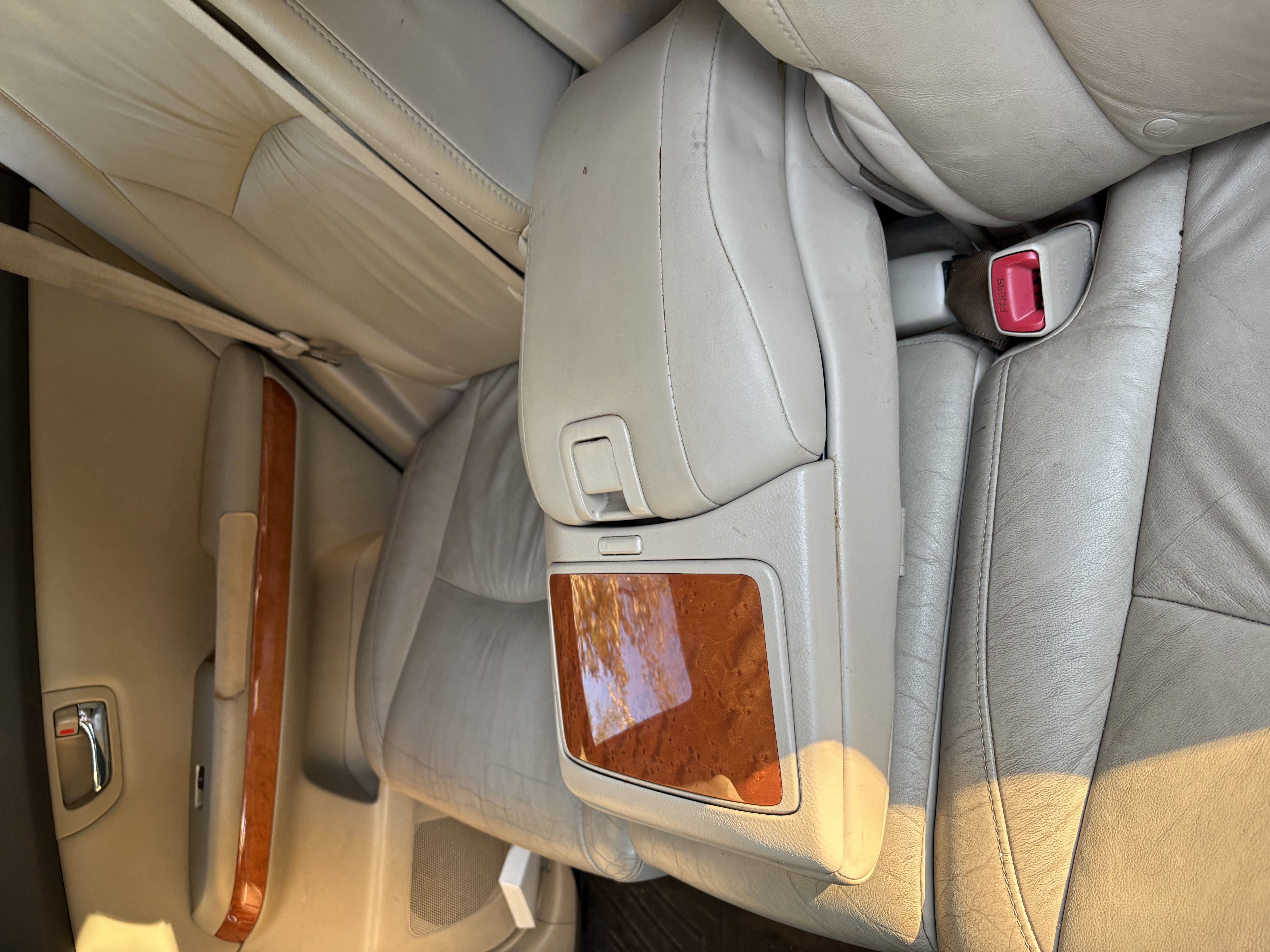 Used 2008 Lexus RX 400h AWD image 8