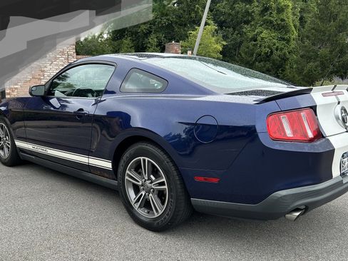 Used 2012 Ford Mustang Premium RWD image 26