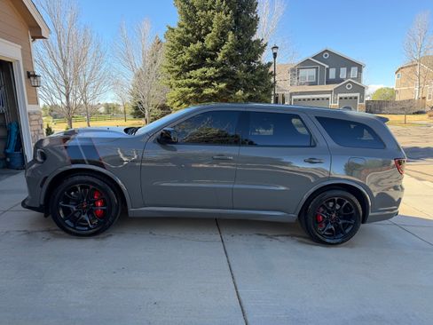 Used 2021 Dodge Durango R/T w/ Tow 'N Go Package image 1