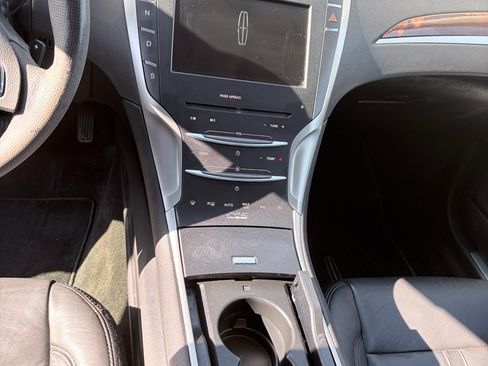 Used 2014 Lincoln MKZ AWD w/ Equipment Group 101A Select image 14