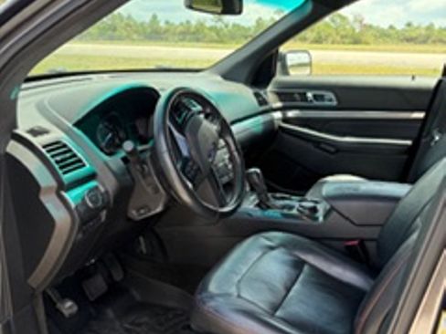 Used 2016 Ford Explorer Sport w/ Equipment Group 401A AWD/4WD image 6