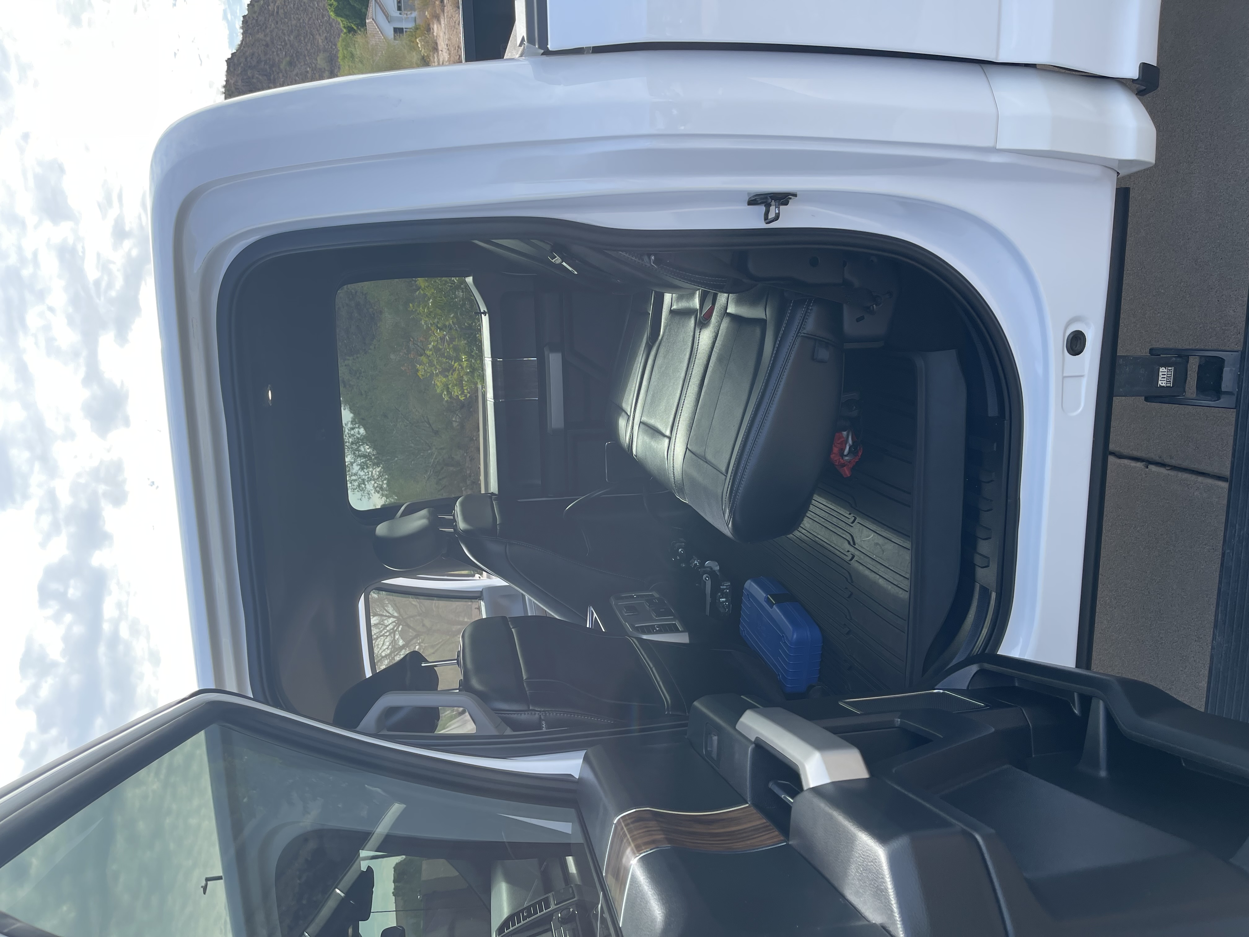 Used 2019 Ford F150 Lariat w/ Trailer Tow Package AWD/4WD image 6