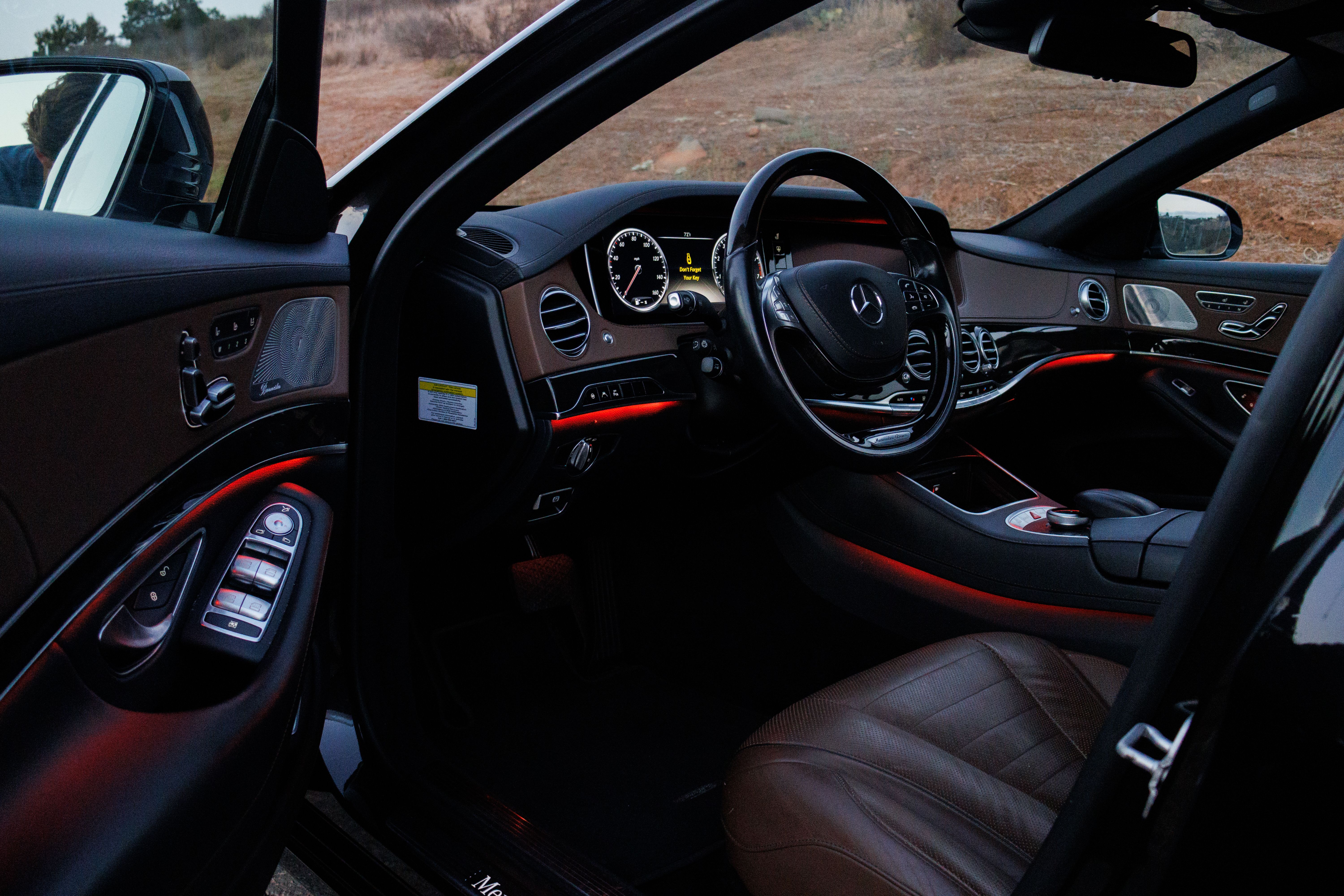 Used 2014 Mercedes-Benz S 550 Sedan image 13