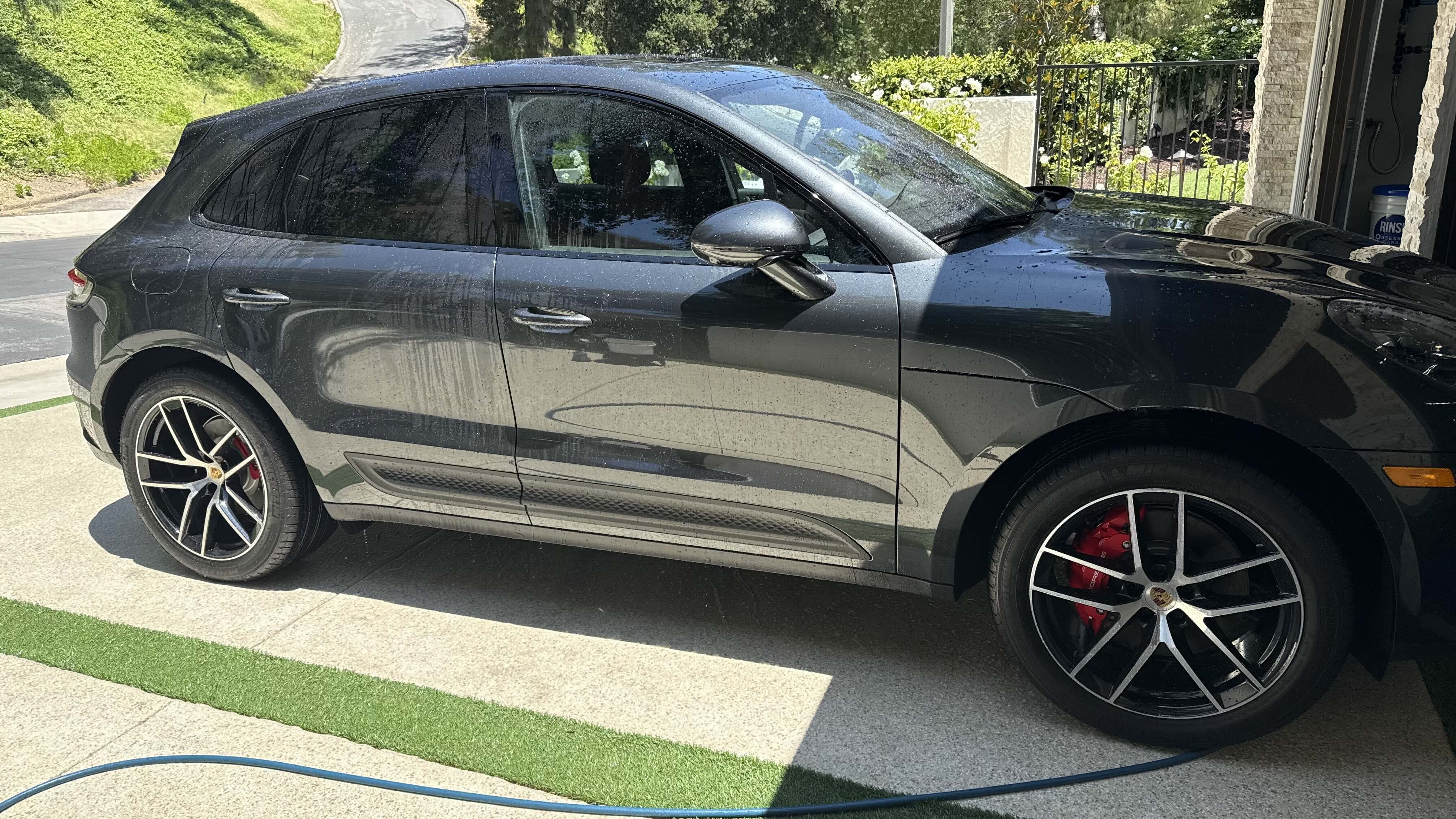 Used 2024 Porsche Macan S AWD/4WD image 9