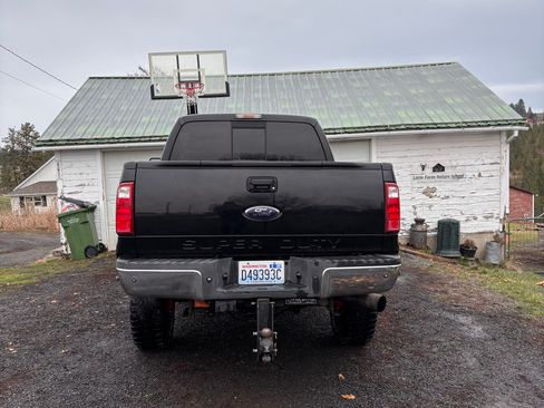 Used 2008 Ford F350 Lariat image 5