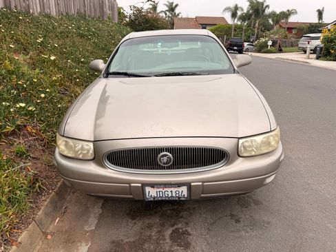 Used 2000 Buick Le Sabre Custom w/ Luxury Opt Pkg image 2