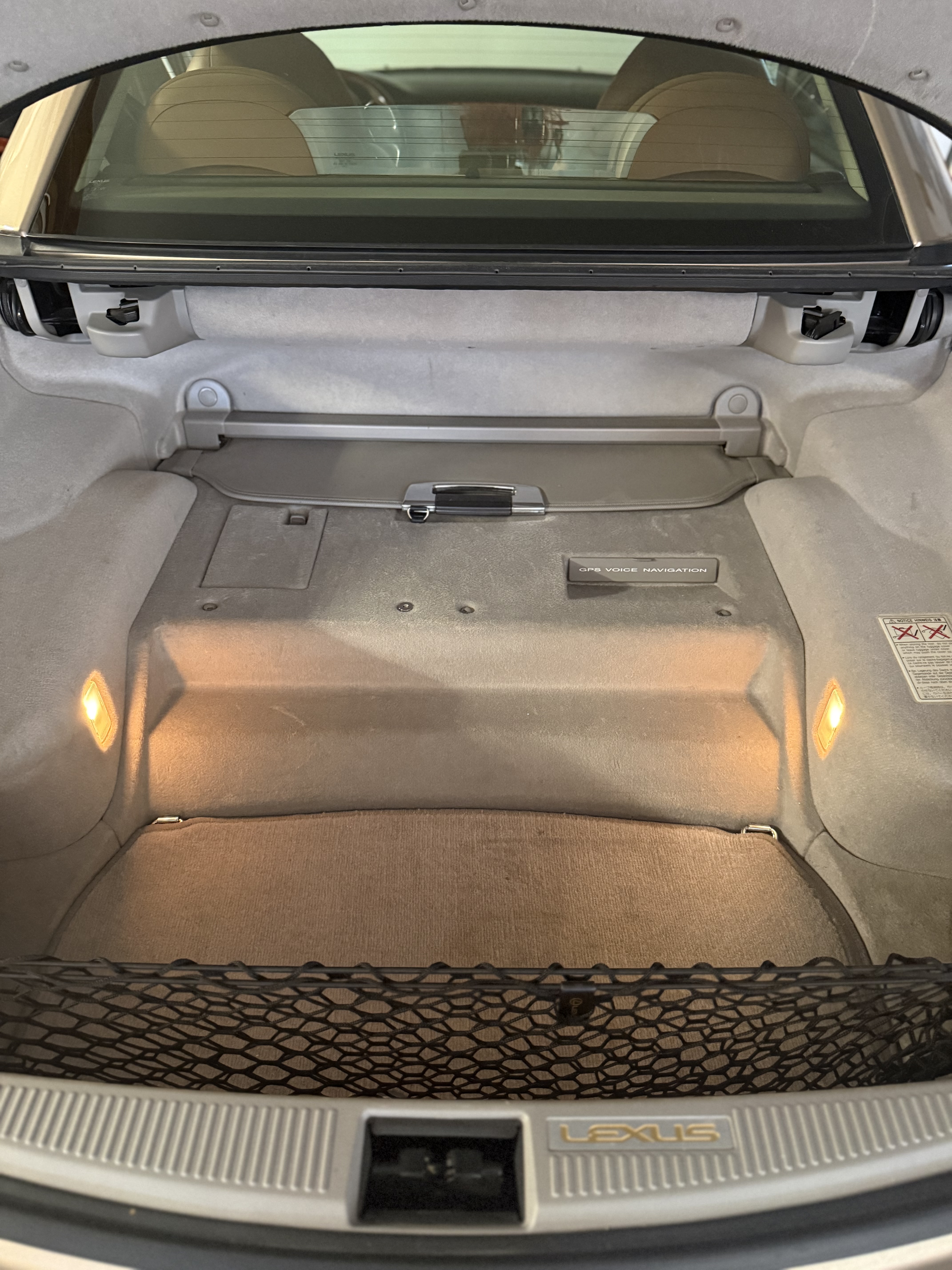Used 2004 Lexus SC 430 Convertible RWD image 16