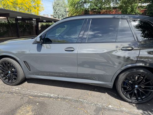 Used 2023 BMW X5 M50i w/ Executive Package image 2
