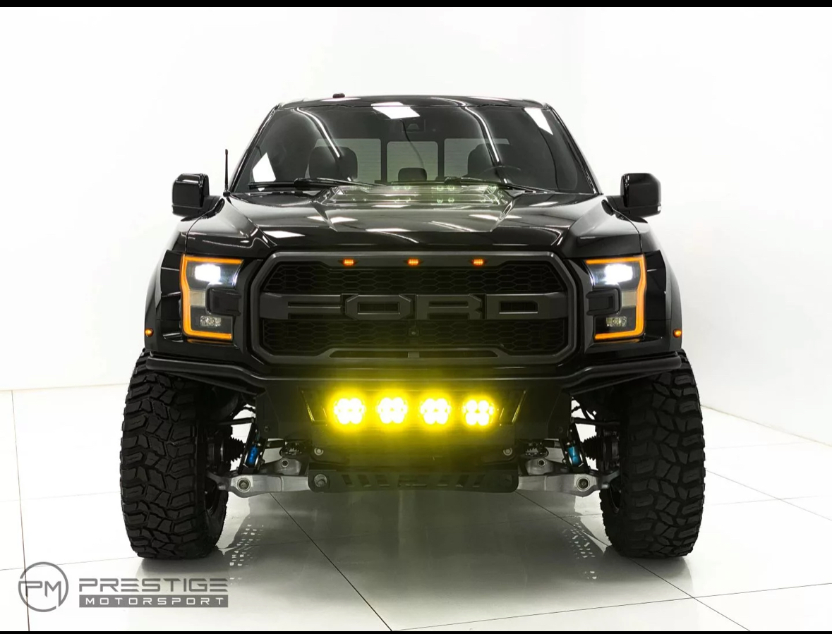 Used 2018 Ford F150 Raptor w/ Equipment Group 802A Luxury AWD/4WD image 1