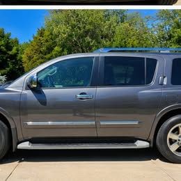 Used 2012 Nissan Armada Platinum AWD/4WD image 4