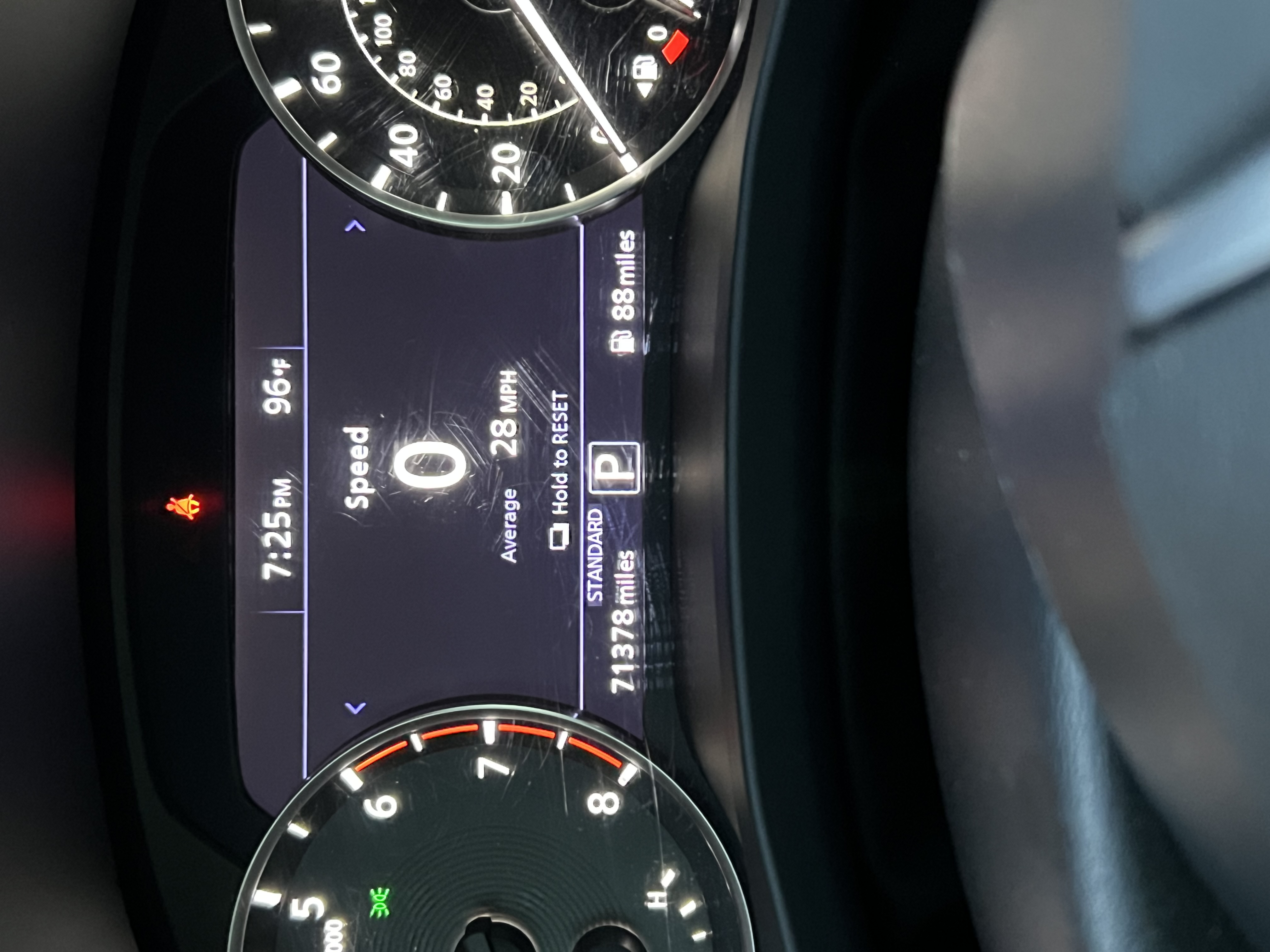 Used 2019 INFINITI QX50 Luxe w/ Navigation Package FWD image 6