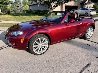 Used 2008 MAZDA MX-5 Miata Grand Touring w/ Interior Trim Pkg RWD image 1