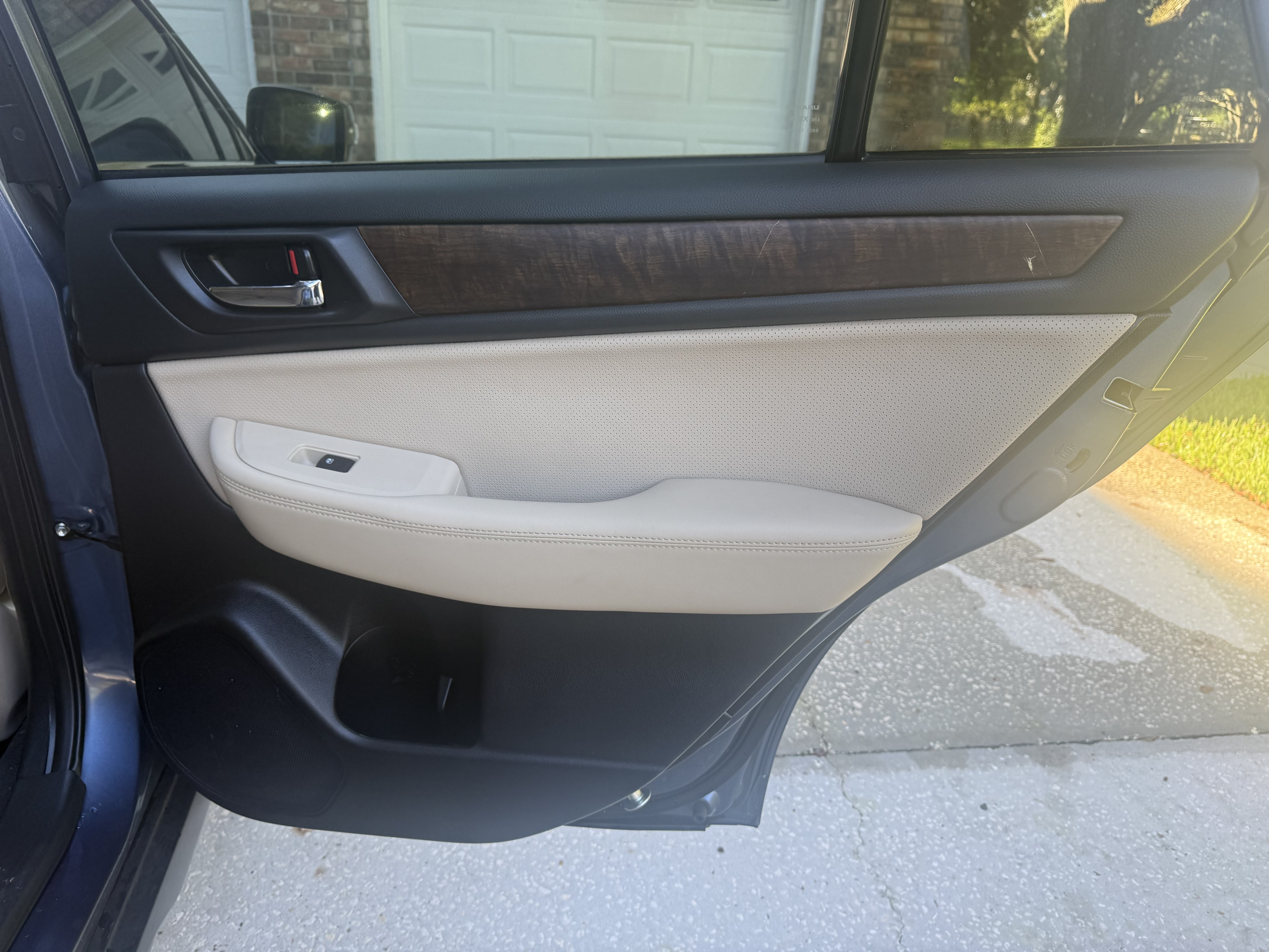 Used 2016 Subaru Outback 2.5i AWD/4WD image 19