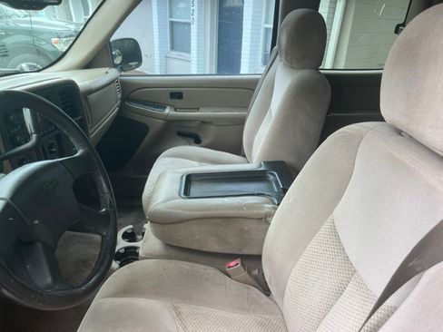 Used 2004 Chevrolet Silverado 1500 LS RWD image 6