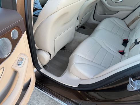 Used 2017 Mercedes-Benz C 300 Sedan image 18