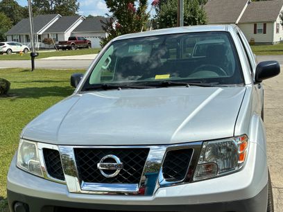 Used 2012 Nissan Frontier S w/ S Preferred Pkg