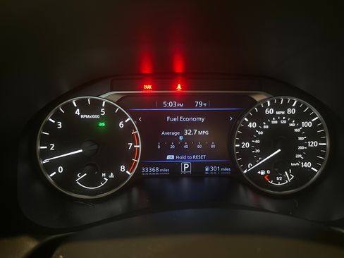 Used 2022 Nissan Altima 2.5 SR image 17