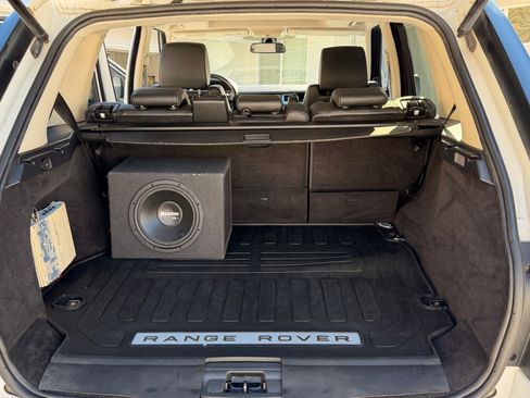 Used 2012 Land Rover Range Rover Sport HSE image 10