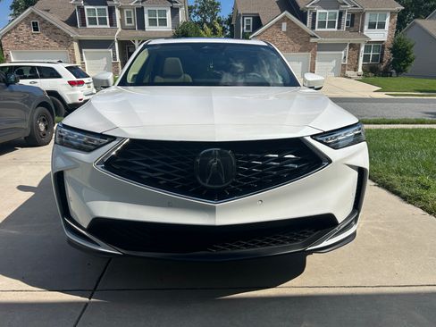 Used 2026 Acura MDX SH-AWD w/ Technology Package image 4