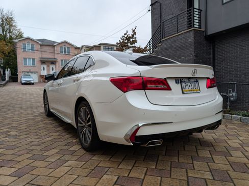 Used 2018 Acura TLX V6 w/ Advance Package image 6