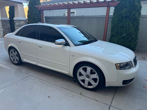Used 2005 Audi S4 Sedan image 4