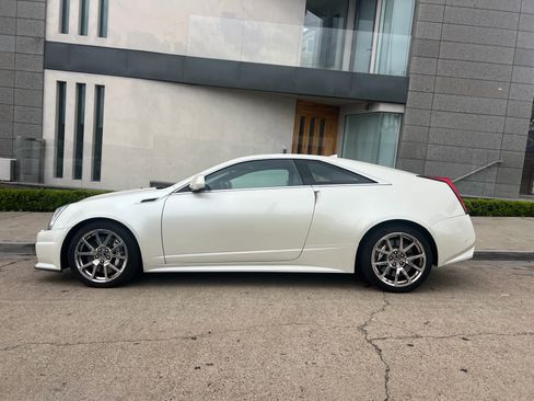 Used 2012 Cadillac CTS V w/ Wood Trim Package image 5
