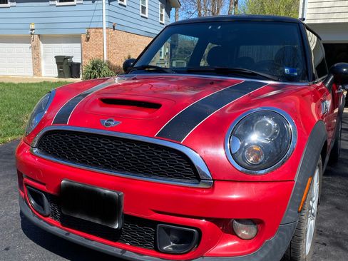 Used 2013 MINI Cooper S image 2