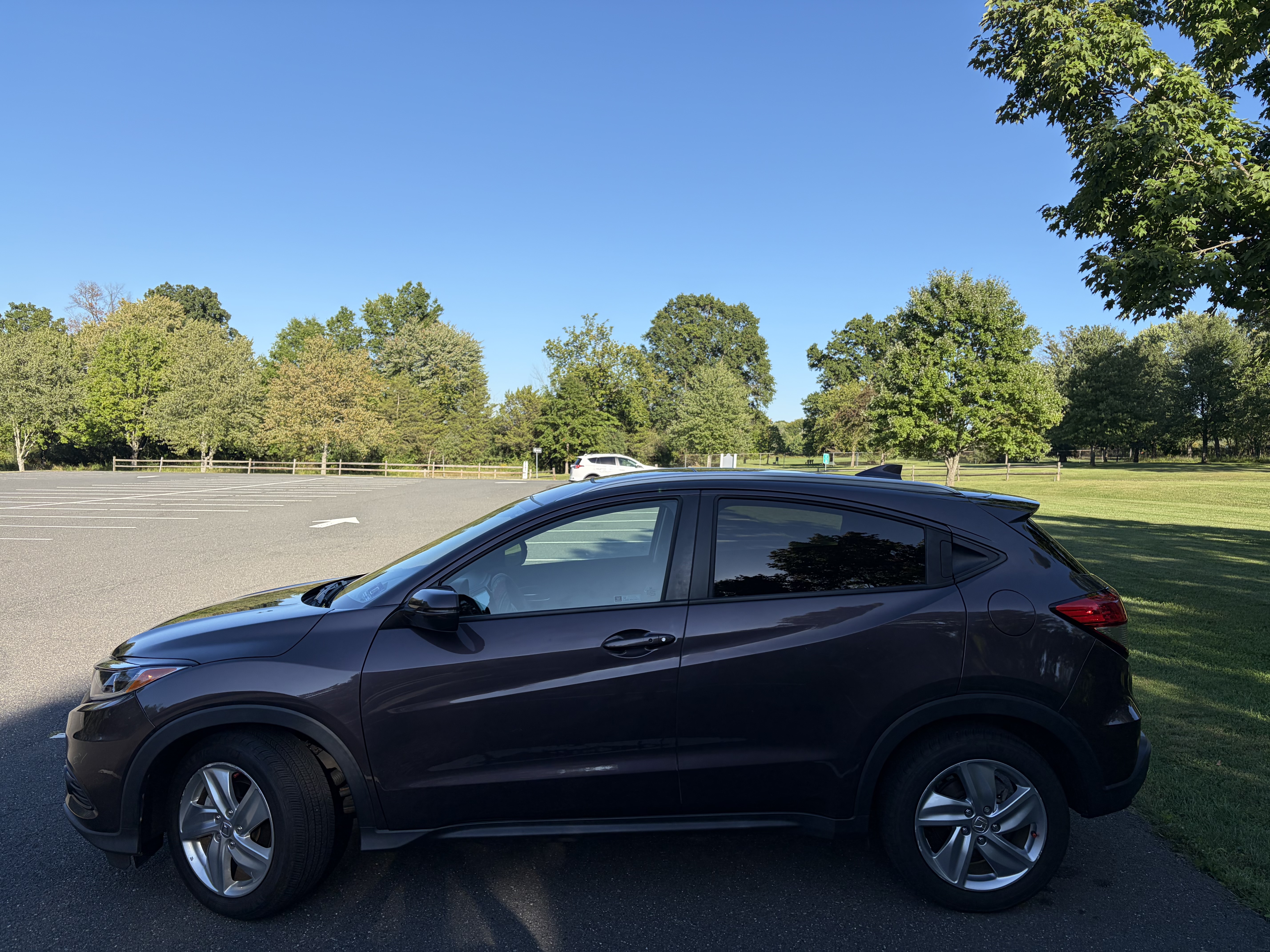 Used 2019 Honda HR-V EX image 4