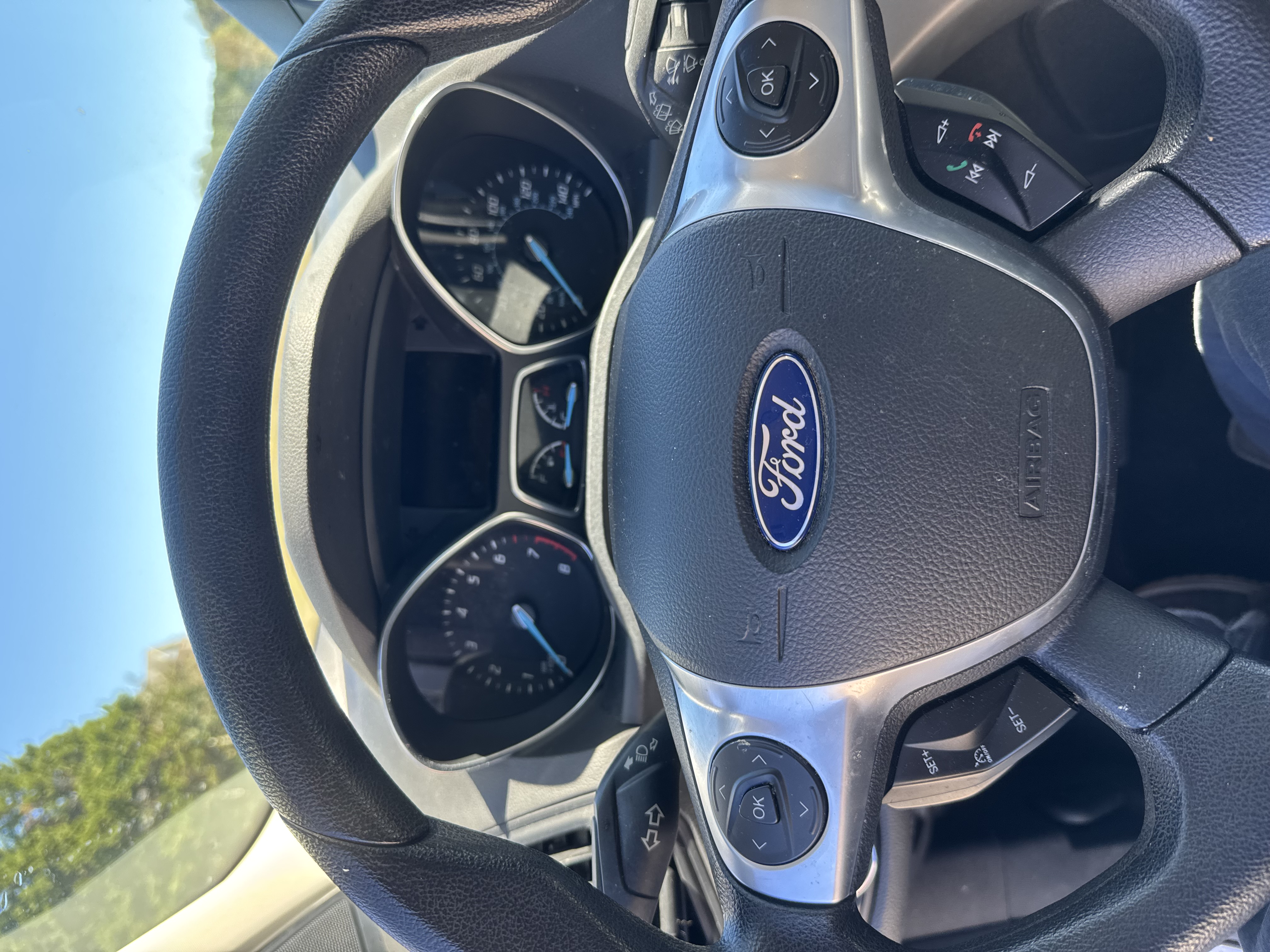 Used 2014 Ford Escape SE FWD image 21