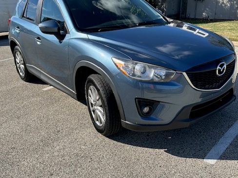 Used 2015 MAZDA CX-5 Touring w/ Bose/Moonroof Package image 4