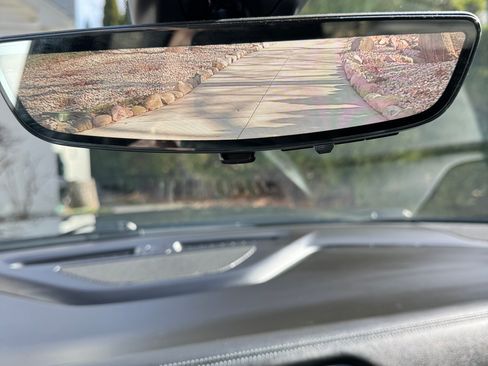 Used 2019 Chevrolet Blazer LT w/ Sun and Wheels Package image 12