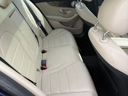 Used 2016 Mercedes-Benz C 300 4MATIC Sedan image 11