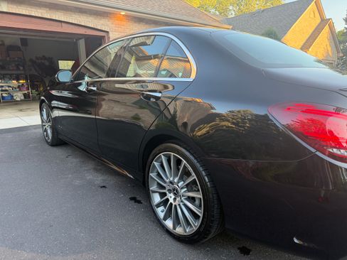 Used 2020 Mercedes-Benz C 300 4MATIC Sedan image 9