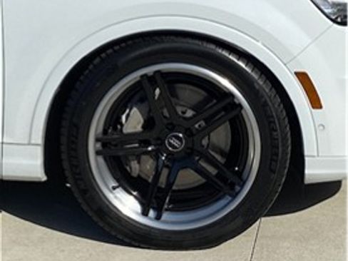 Used 2019 Audi Q7 3.0T Prestige w/ Prestige Package image 8