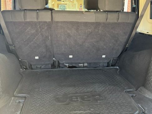 Used 2012 Jeep Wrangler Unlimited Sport AWD/4WD image 13