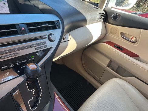 Used 2011 Lexus RX 450h AWD image 10
