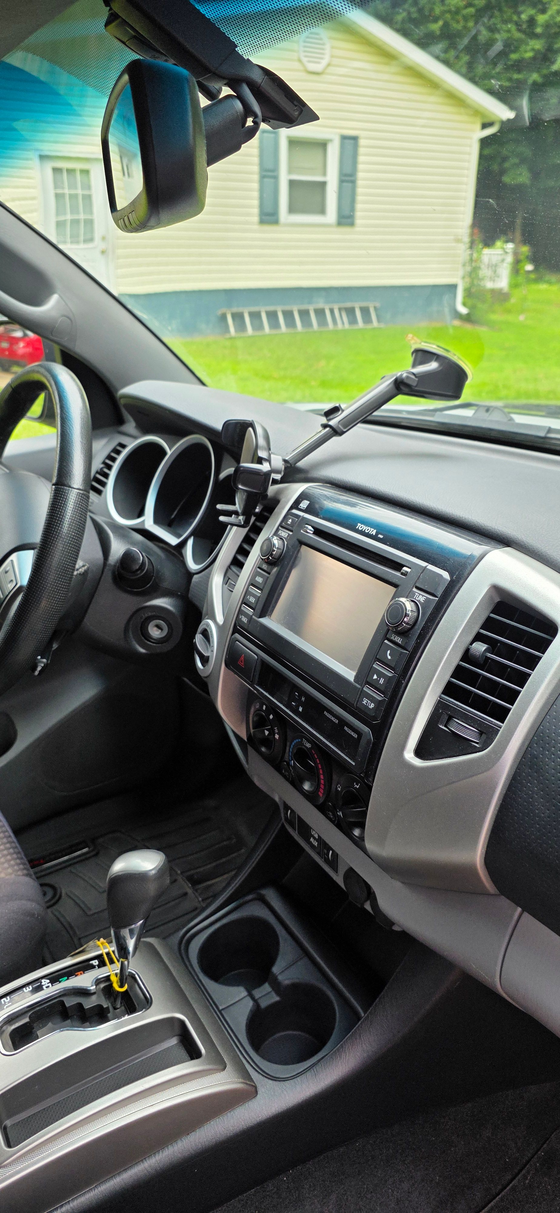 Used 2013 Toyota Tacoma 4x4 Double Cab image 19