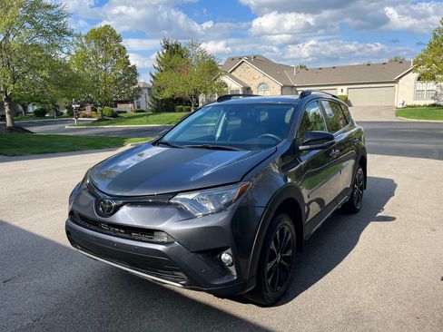 Used 2018 Toyota RAV4 Adventure AWD/4WD image 1