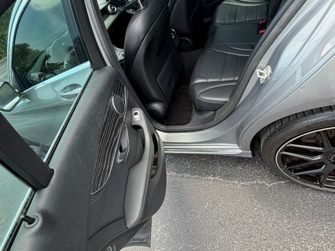 Used 2016 Mercedes-Benz C 300 Sedan image 9