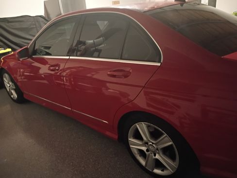 Used 2011 Mercedes-Benz C 300 Sedan w/ Premium 1 Pkg image 4