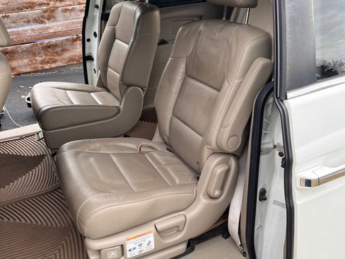 Used 2012 Honda Odyssey EX-L image 14