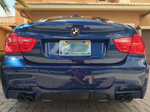 Used 2011 BMW 335d Sedan RWD image 3