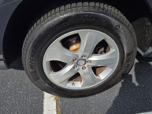 Used 2012 Mercedes-Benz GL 450 4MATIC image 6