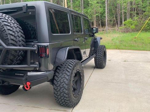 Used 2017 Jeep Wrangler Unlimited Sport w/ Quick Order Package 24S image 10