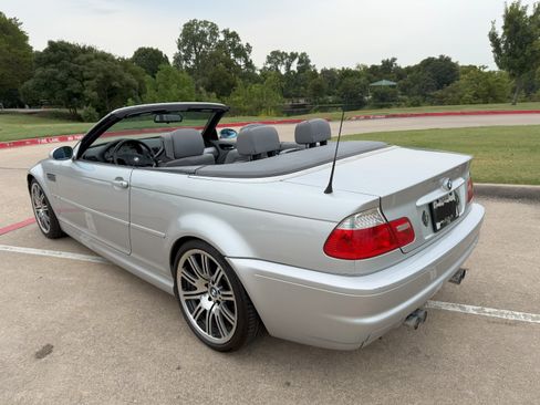 Used 2006 BMW M3 Convertible image 12
